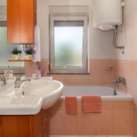 Awesome In With Wifi Kostrena