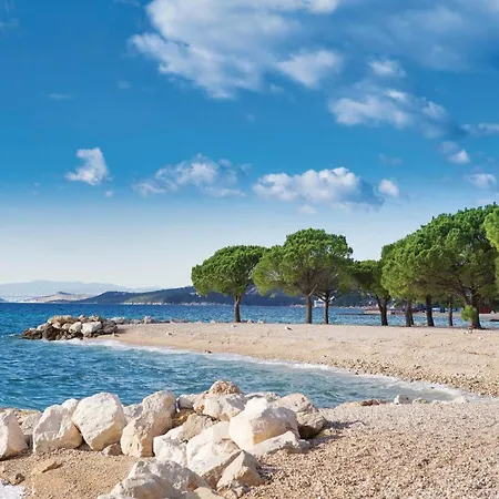 Apartman Awesome In With Wifi Kostrena